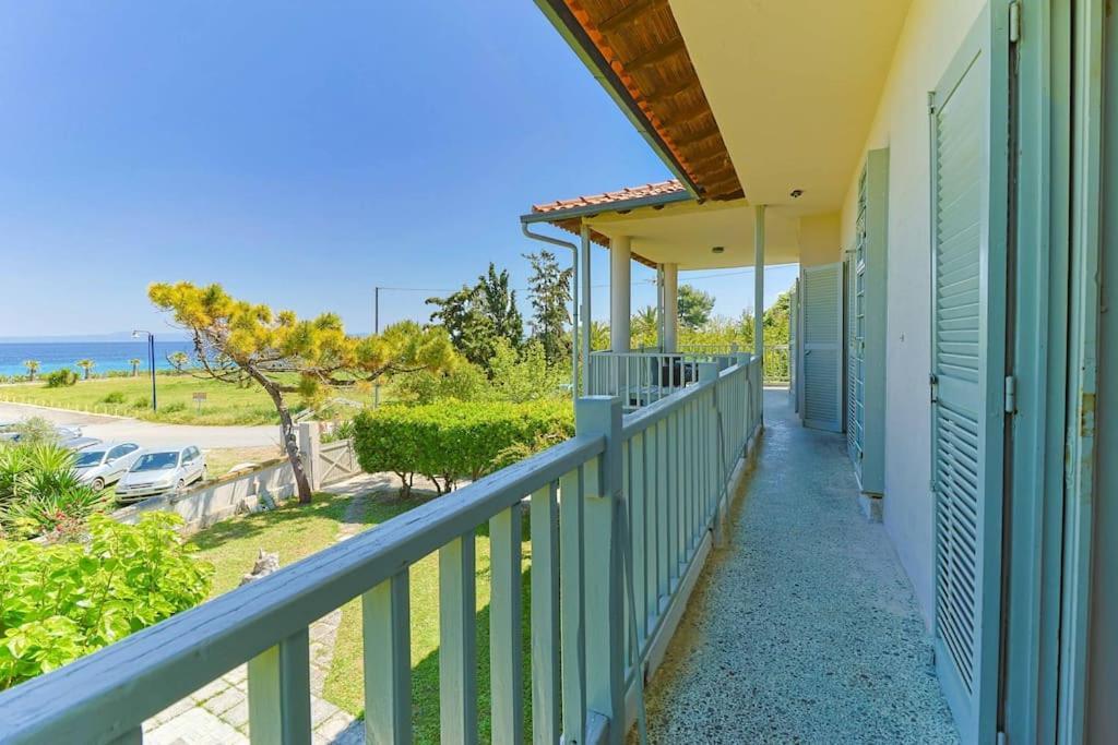 The Bright House By The Sea Villa Afytos Buitenkant foto