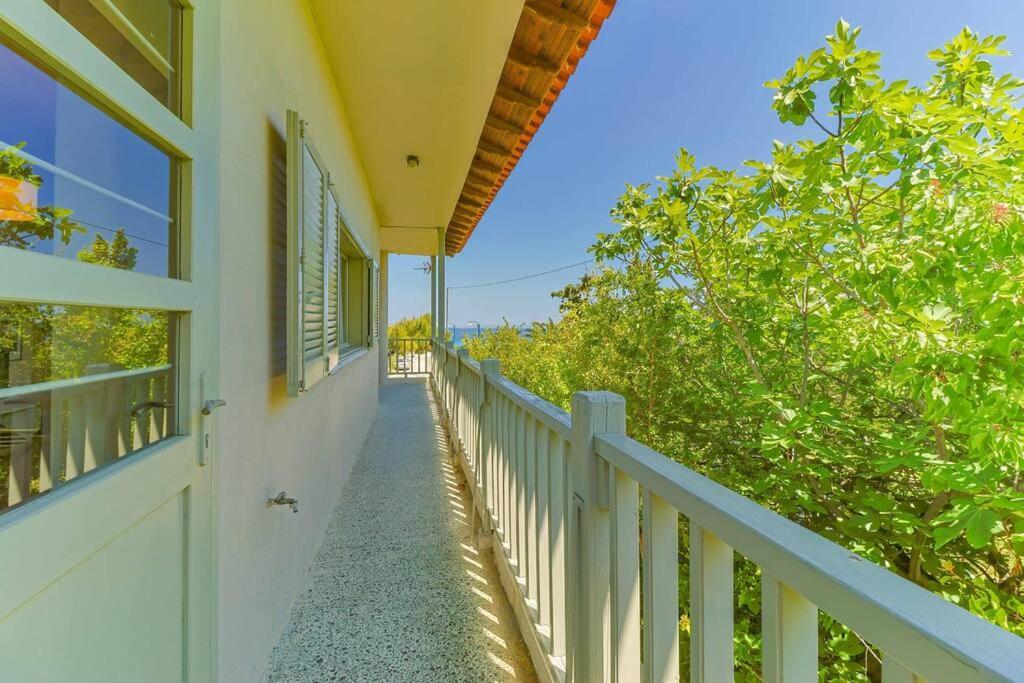 The Bright House By The Sea Villa Afytos Buitenkant foto